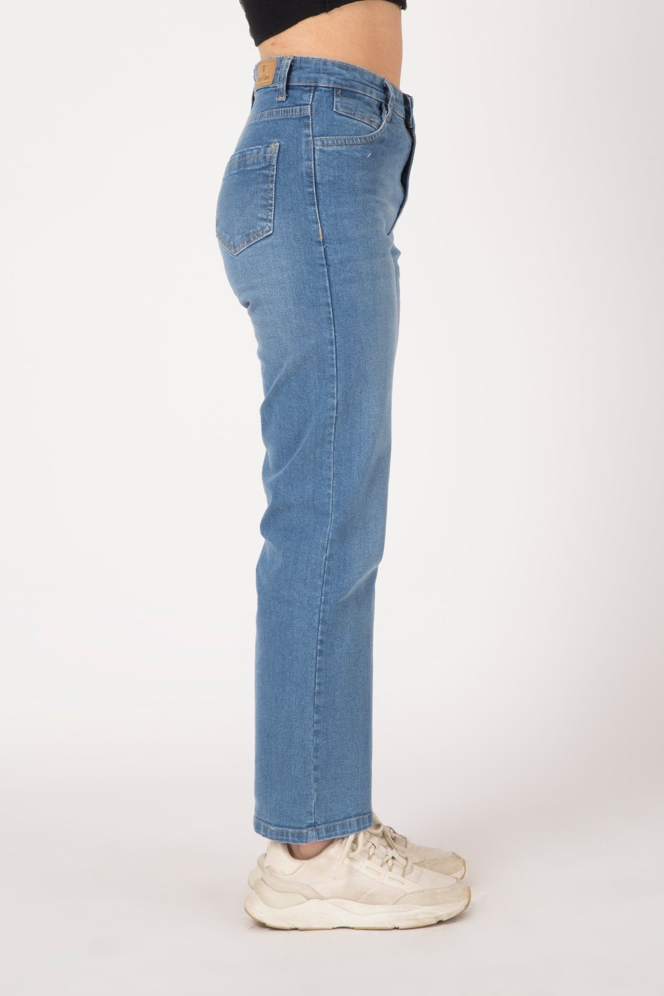 Women Blue Straight Fit Jeans